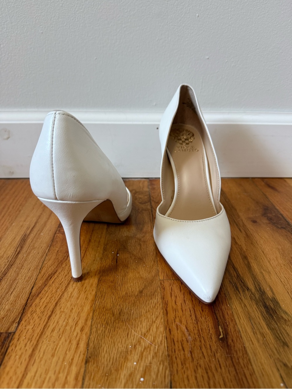Vince Camuto White Pointed-Toe Stiletto Pumps - Picture 2 of 6